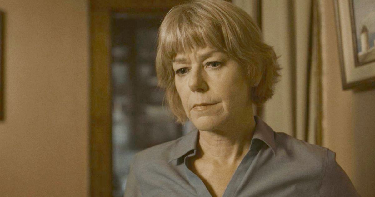 Friday the 13th's Adrienne King Faces a New Evil in Dead Girl in Apartment 03 Trailer