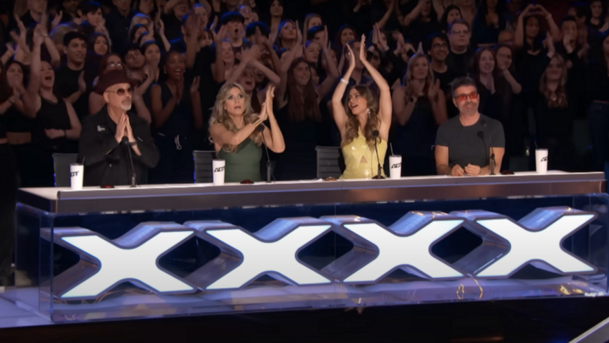 After America's Got Talent's Supremely Stressful Dance Performance, I Might Need To Rewatch Terry Crews' and Heidi Klum's Super Fun Golden Buzzer Picks