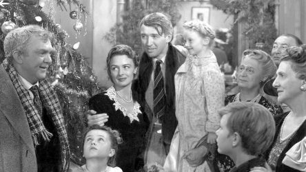 I’ve Watched It’s A Wonderful Life More Than 30 Times, And I Just Learned It Was Originally A Critical Flop