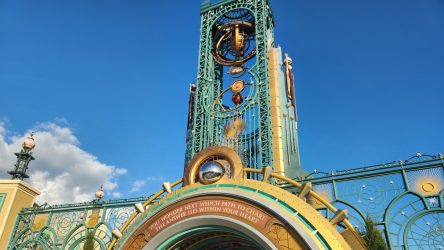 This Viral TikTok Of An Epic Universe Parkgoer Admitting To Going To Previews So He Could Steal (And Getting Arrested) Has Theme Park Fans Mad