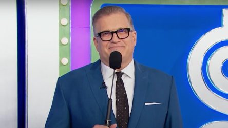 Drew Carey Talks How Comedy Helped Him Through Hard Times, Including The Murder Of His Former Fiancée: 'Humor Is My Way Out’