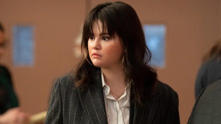Selena Gomez Revealed The Only Murders In The Building Scene She Couldn't Make It Through Without Laughing, And It Involves Molly Shannon Farting In Meryl Streep's Face