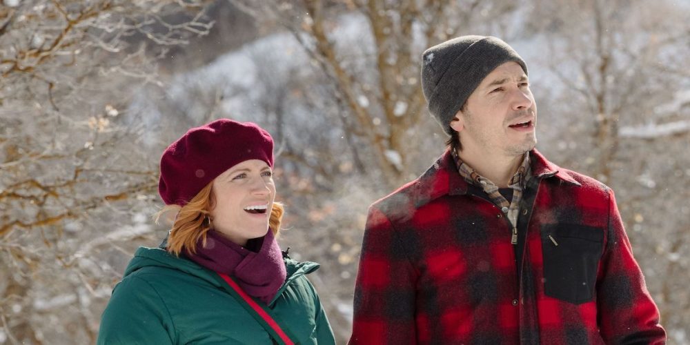 Christmas Gets Candid in First Look at Christmas with the Campbells