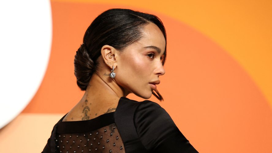 Zoë Kravitz Went For The Full Cheeky Effect At The Vanity Fair Oscars After Party, And I’ve Never Seen A Dress Like It