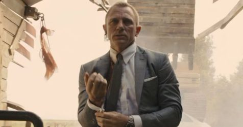 Daniel Craig Reveals How His James Bond Experience Came in Handy For Knives Out 2