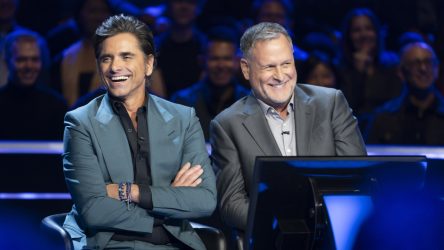 Full House's John Stamos And Dave Coulier Played Who Wants To Be A Millionaire Together, And I'm Definitely Rewatching Their Debate Over Law And Order: SVU's Olivia Benson