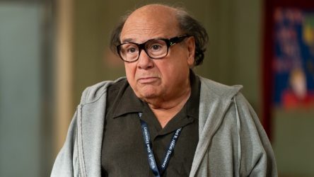 While Filming It’s Always Sunny And Abbott Elementary’s Crossover, The Child Actors Wanted To Take Photos With Danny DeVito For A Humorously Adorable Reason