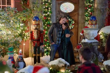 How to watch the new Hallmark ‘Miracles of Christmas’ movie tonight (11/9/23): FREE live stream