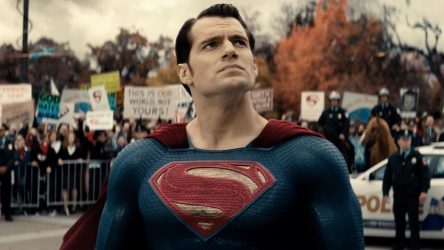 DC Includes Henry Cavill In Superhero Banner, But When Is He Returning As Superman?