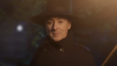 'I Have To Be Even More Naughty': Alan Cumming Reveals How He Picked The Traitors In Season 3, And I Love The Host More Than Ever For It