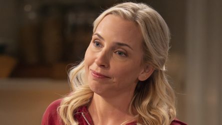 The Conners' Lecy Goranson Gave Me Her Thoughts On Putting Roseanne's Death Back In Focus For The Final Season