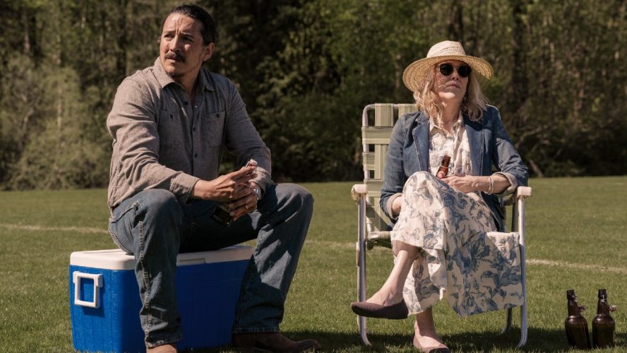 The Last Of Us' Gabriel Luna And Catherine O'Hara Recreated A Photo From Their First Movie 16 Years Ago, And I Can't Get Over His Smooth Baby Face