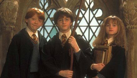 Harry Potter's OG Director Talks The Big ‘Challenge’ Of Creating A New TV Series, And I Totally See His Point