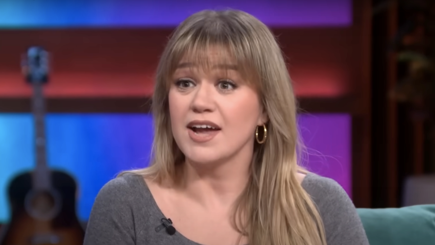 Kelly Clarkson Is Known For Being Honest, But Her American Idol Confession May Be A Little Too Honest