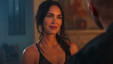I'm Sorry, I Can't Get Over This 'Iconic' Story About Megan Fox Using A Knife As A Mirror