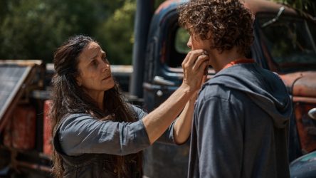 'Die Alone' Exclusive Interview: Carrie-Anne Moss