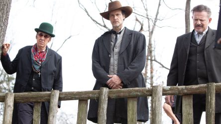 Nicolas Cage, Stephen Dorff & Heather Graham Shoot Off in 'Gunslingers' Trailer