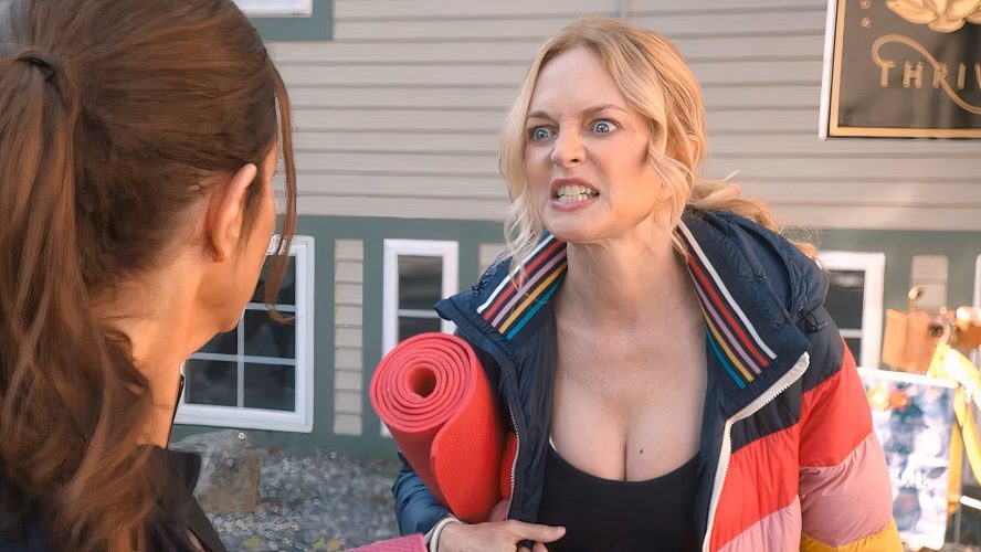 Heather Graham Directs Herself & '90s Teen Icon in New Rom-Com