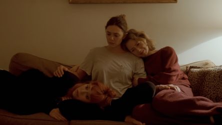 I Watched His Three Daughters On Netflix, And Have To Talk About How Relatable The Family Conflict Is