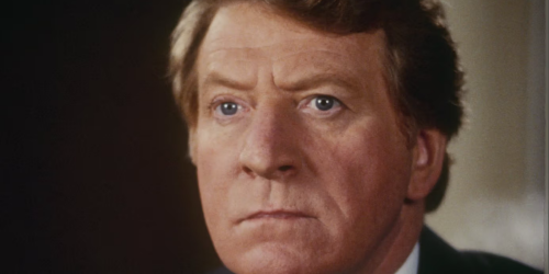 Clive Revill, Voice of Alfred in 'Batman: The Animated Series,' and Palpatine in 'Star Wars,' Dead at 94