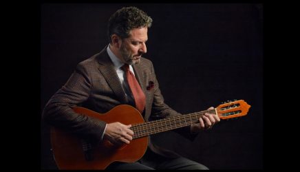 John Pizzarelli's new album takes listeners to Broadway and the movies