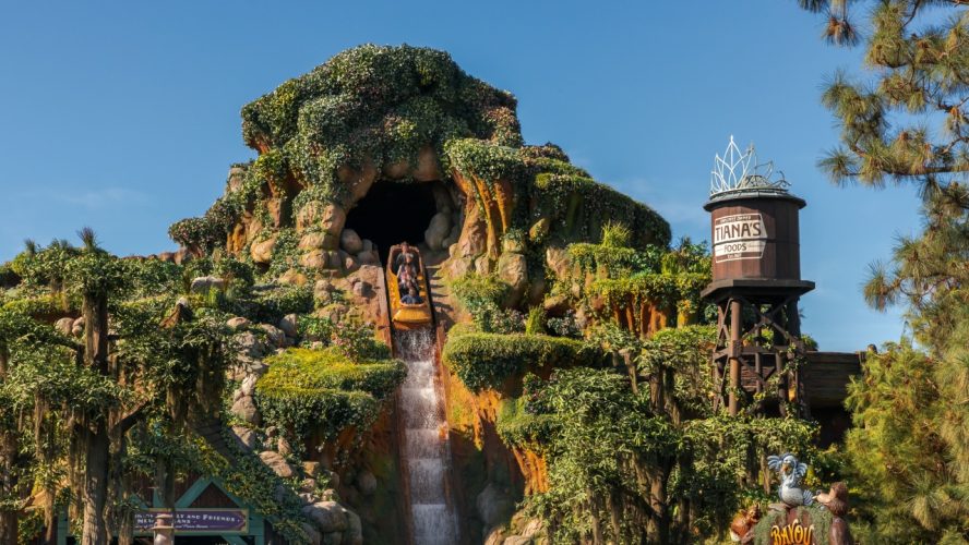 Tiana's Bayou Adventure At Disney World Got Shutdown Thanks To One Guy Who Lost His Hat (And Was Probably Banned From The Park)