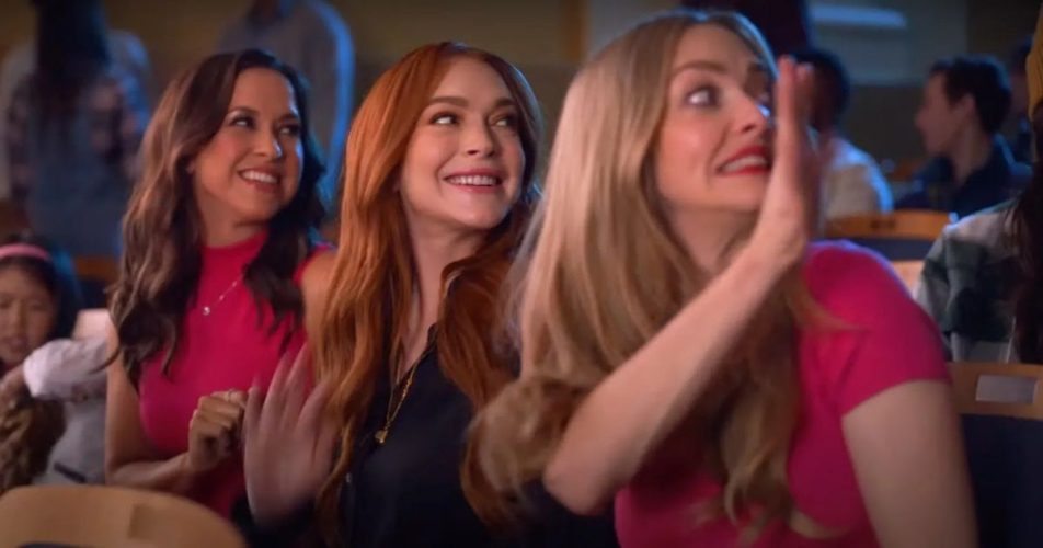 Mean Girls Stars Lindsay Lohan, Amanda Seyfried & Lacey Chabert Reprise Their Roles for Walmart Ad