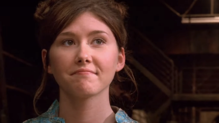 Firefly's Jewel Staite Roasts Post That Put Her In 'Pretty Older Women' Category At 40